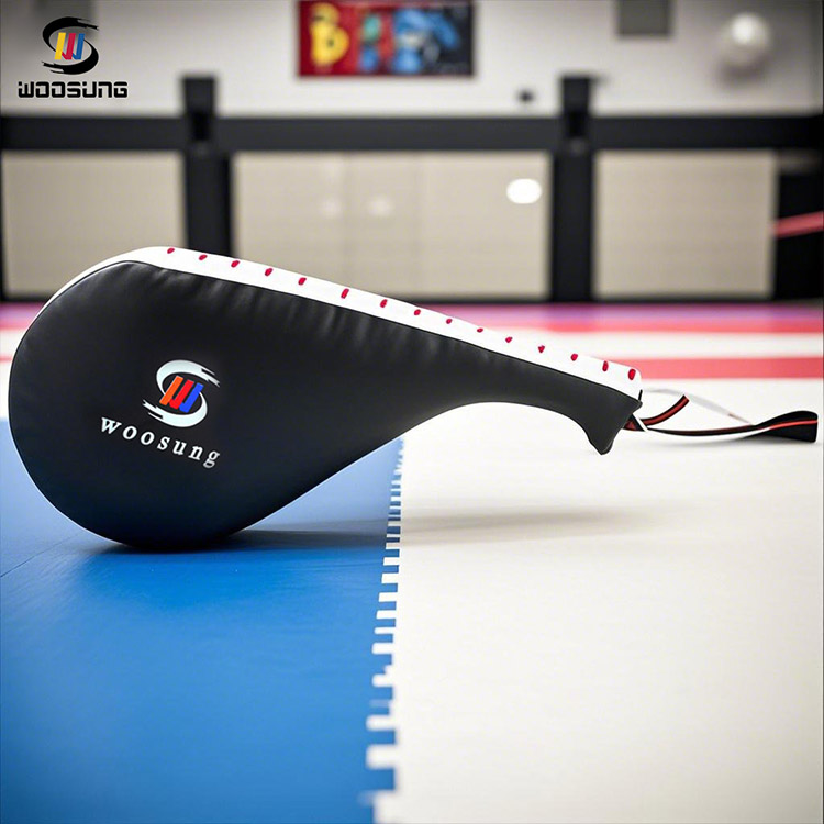 แผ่นรองเป้าเท้า